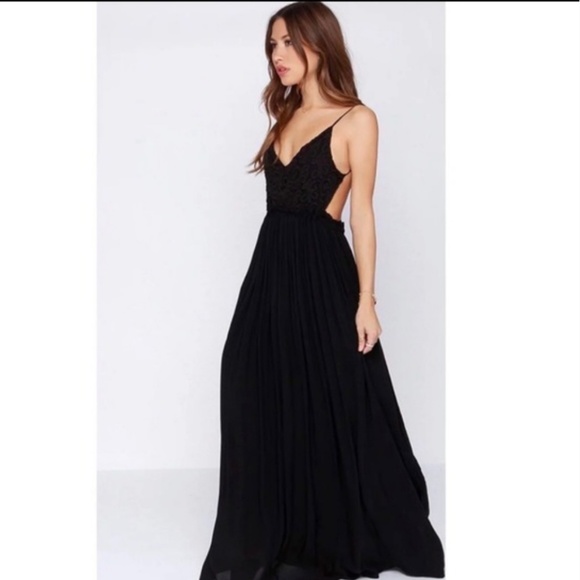 Crochet Lace Open Back Maxi Dress - Picture 1 of 4